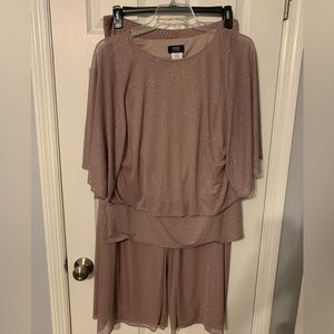 MSK Women’s pull on Wide-Leg glitter pants & top size 1x. 2piece sold together